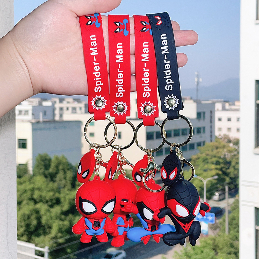 พวงกุญแจการ์ตูนซิลิโคนน่ารักแบ - Car Accessories Gifts For Men บทวิจารณ์และราคา